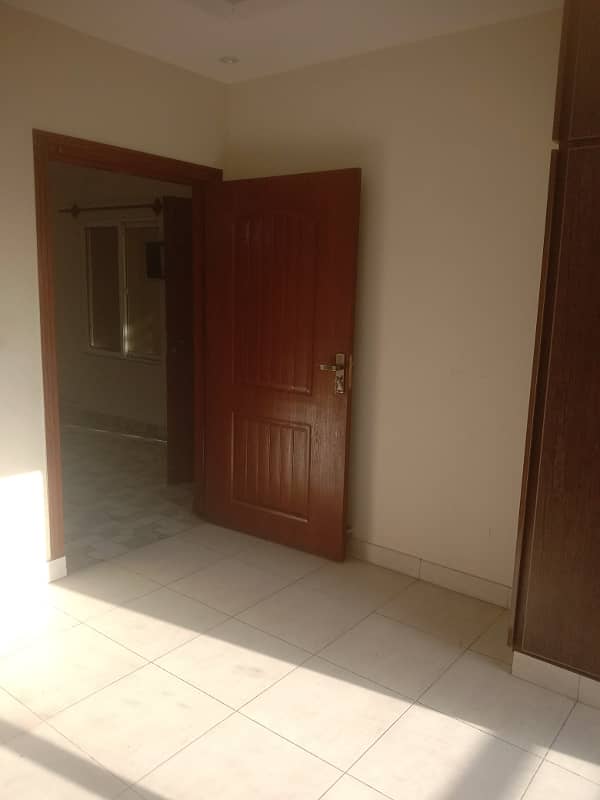 2 Bed Flat 1st Floor at B Block Mini Markaz, B17 1