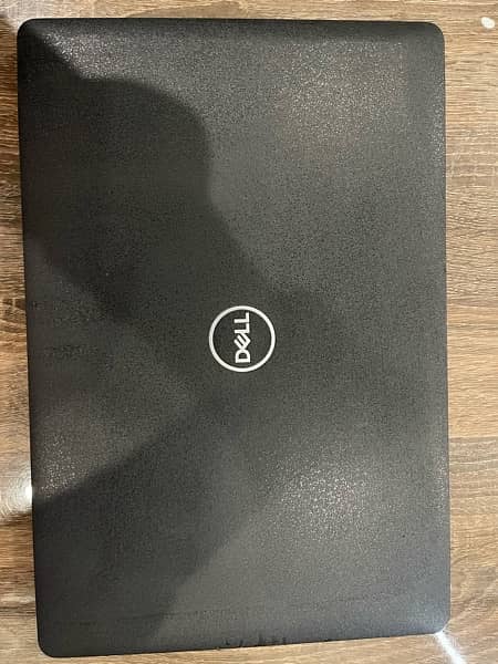 Dell Latitude 3580 1