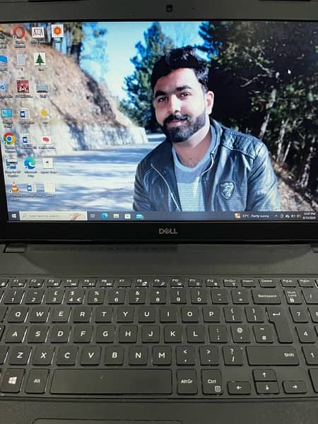 Dell Latitude 3580 4