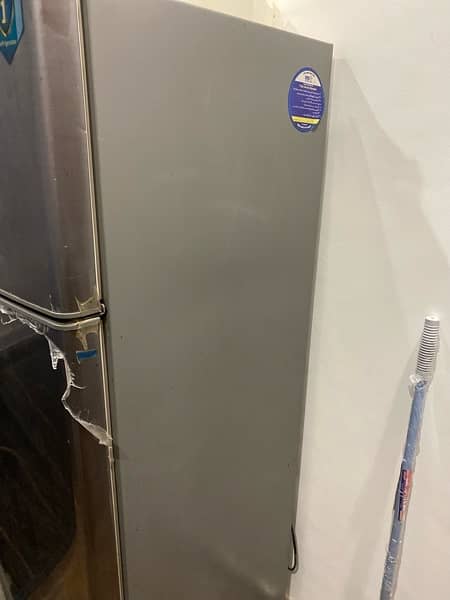 haier 2 door fridge 4