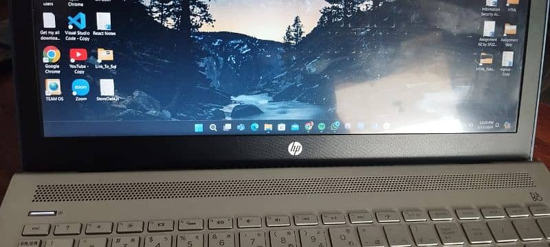 HP laptop core i5 8th generation 11