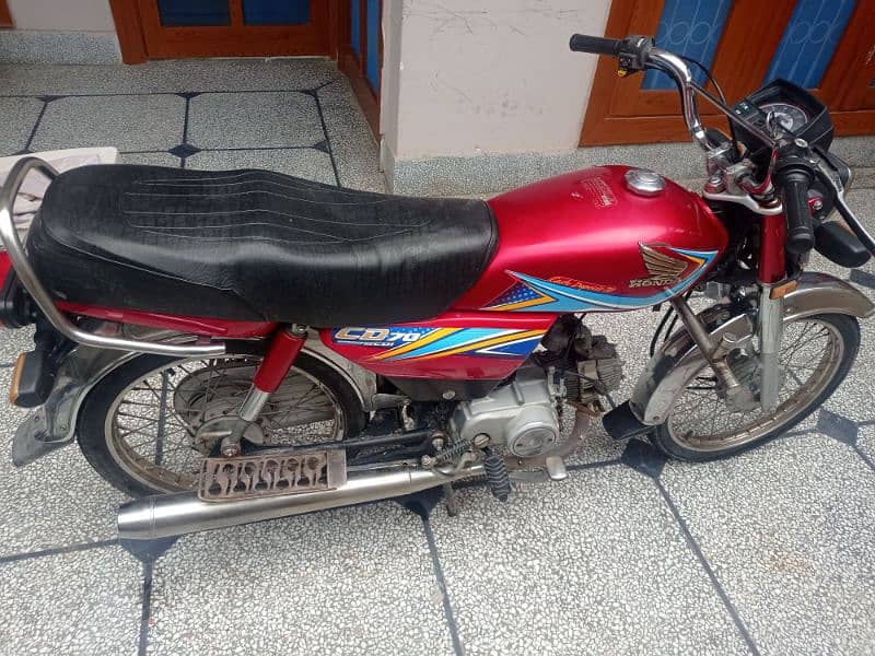 honda cd 70 red colour 2019 model 10