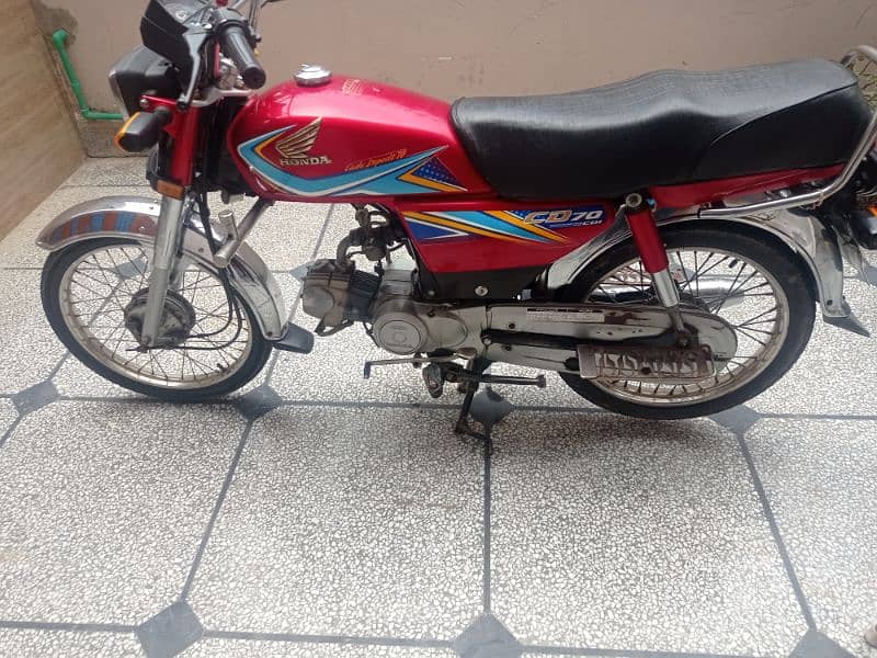 honda cd 70 red colour 2019 model 12