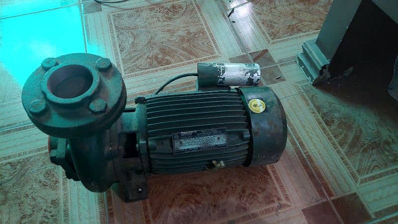 ACTION SINGLE PHASE MONOBLOCK PUMP 1