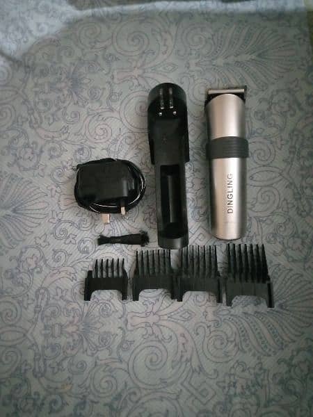 Urgent Sale For Men Hair Dinling Trimmer 2