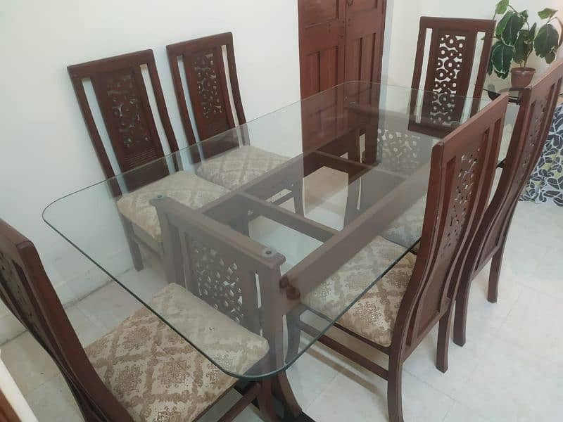 Dining Table with 6 chairs 4