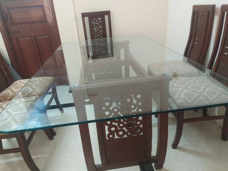 Dining Table with 6 chairs 5