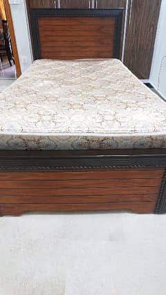 1 SINGLE BED AND SPRING MATTRESS