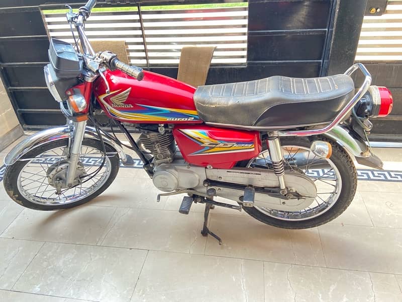 Honda CG 125 2019 model good condition for sale 2