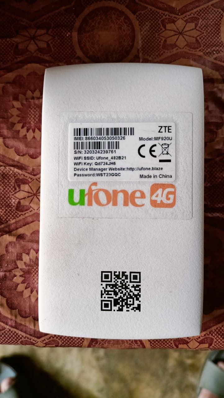 Blaze 4G device unbox 1