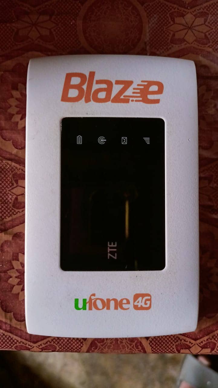 Blaze 4G device unbox 2