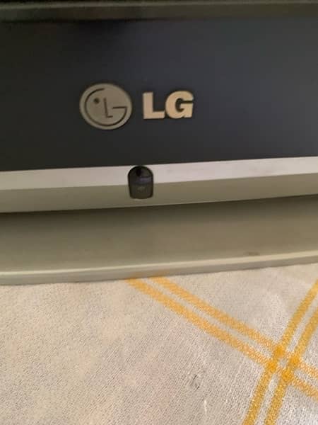 LG TV 7