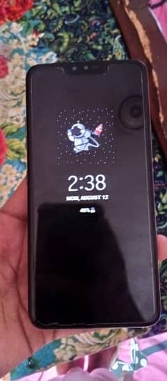 LG v40 thing whatsapp 03207081368