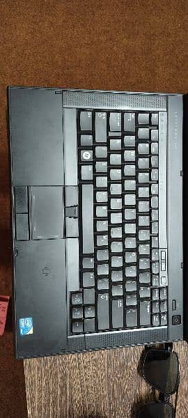 Dell Latitude Labtop E6410 2