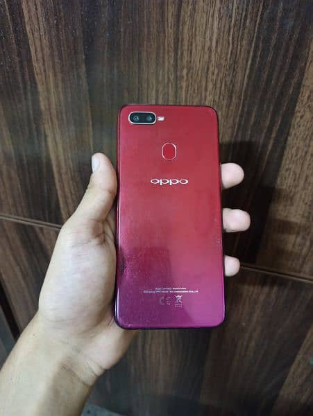 Oppo F9 4/64Gb 0