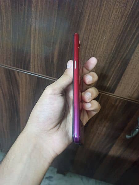 Oppo F9 4/64Gb 4