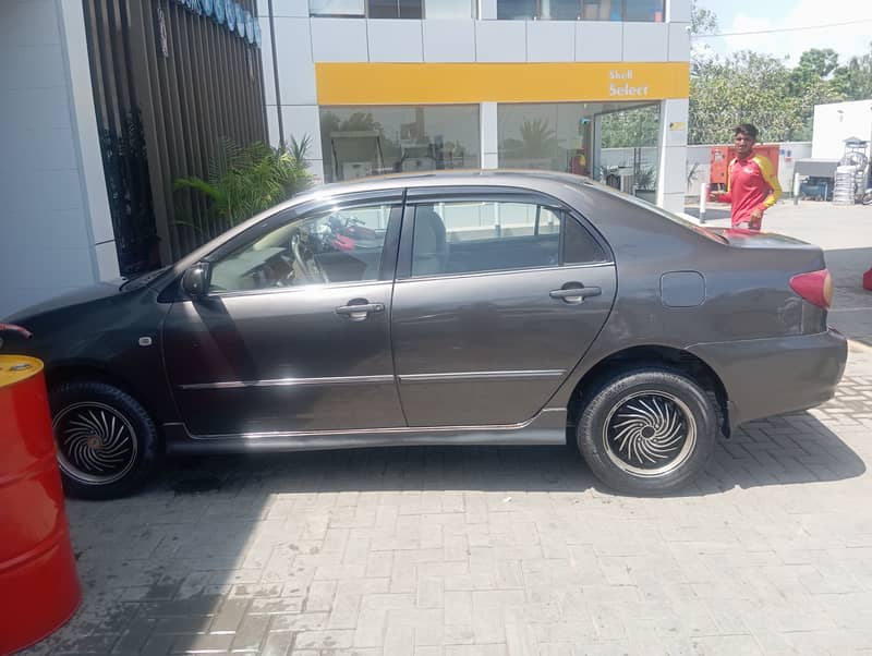 Toyota Corolla Altis 2007 1.8 11