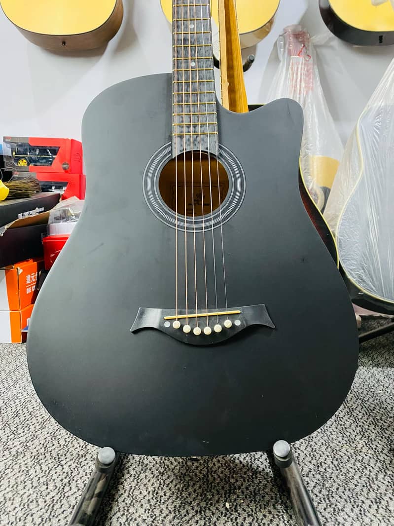 Acoustic Guitar For bignners (38 inch size) best for Learning 8