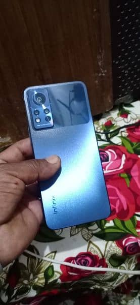 infinix note 12 I 6 + 5 GP Ram 128gb 4