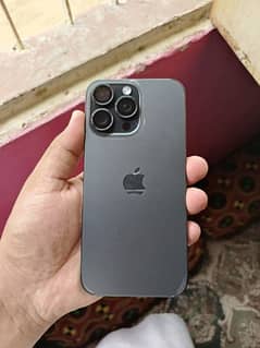 Apple iphone 15 Pro Max  black taitanium