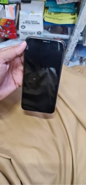 iPhone 11 Pro Max non pta 64 fu 5