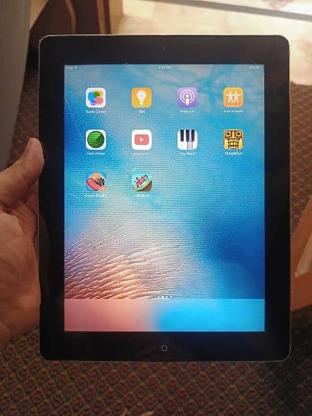 Apple Ipad 64Gb, Screen Little Crack 4