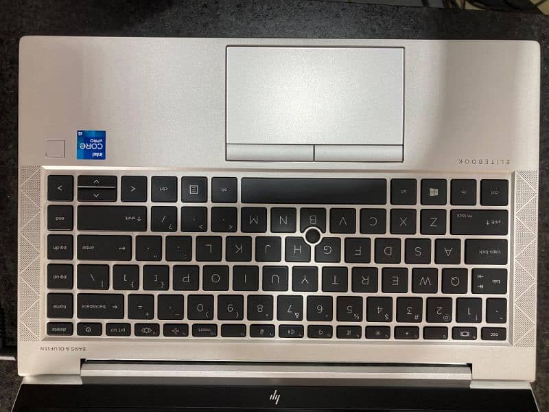 hp elite book 840 g8 3