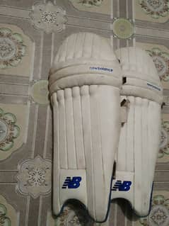 cricket pads new balance only 2 months used final 2100 is se kam nahi