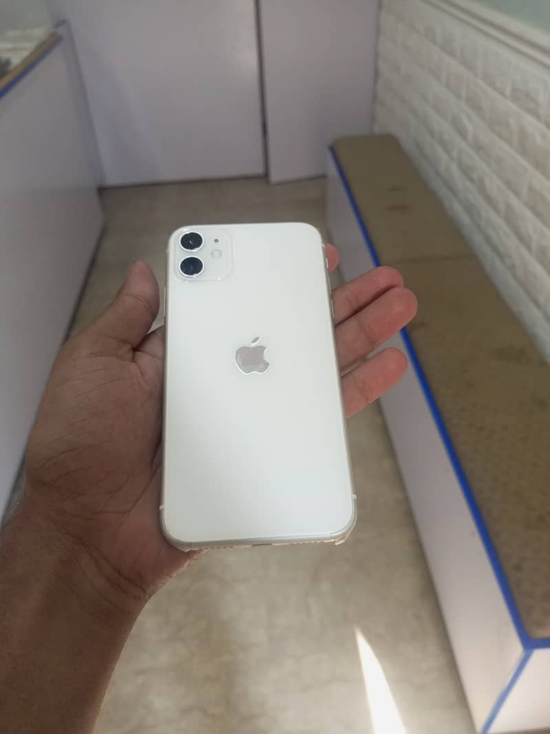 iPhone 11 jv 64gb 0