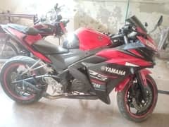 Yamaha R3 raplica