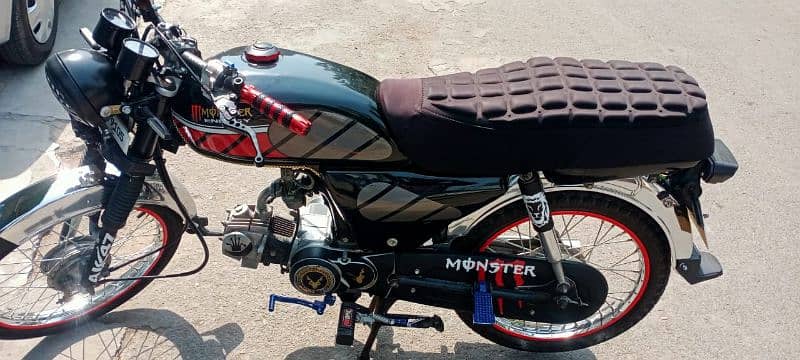 Honda 70 2016 model 4