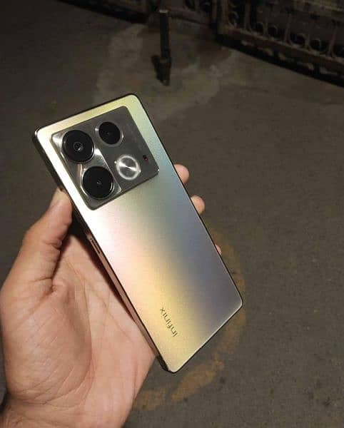 infinix note 40 4