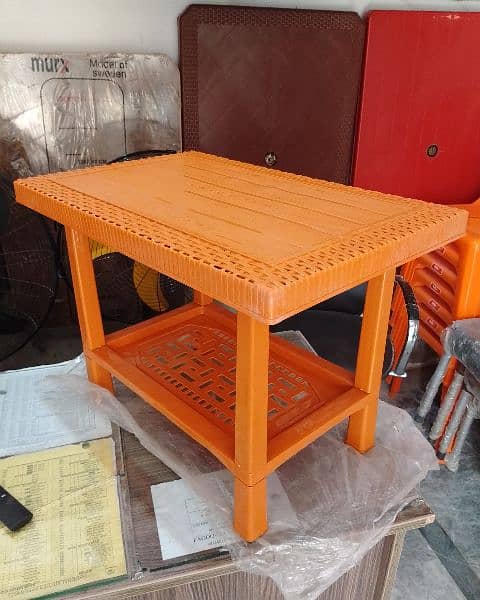 Baby Plastic table 2