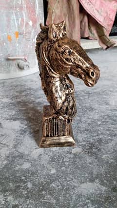 horse Head trophy golden colour