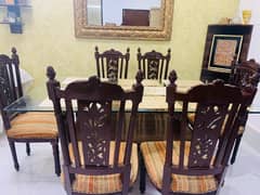 Dining Table with 6 chairs