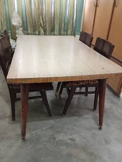 Sold wood Dinning Table with 5 chairs