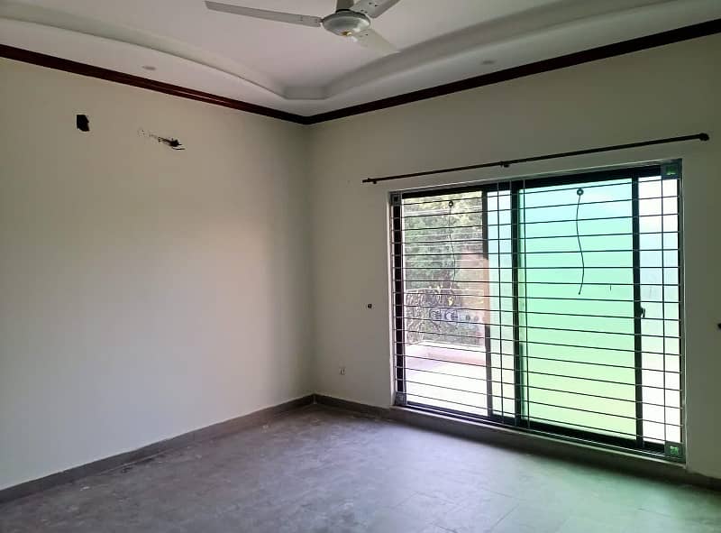 1 Kanal Upper Portion For Rent In DHA Lahore Phase 4 Near Beaconhouse School 9