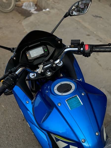 Suzuki gixxer 150 3