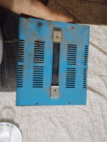 500w inverter almost new condition 0