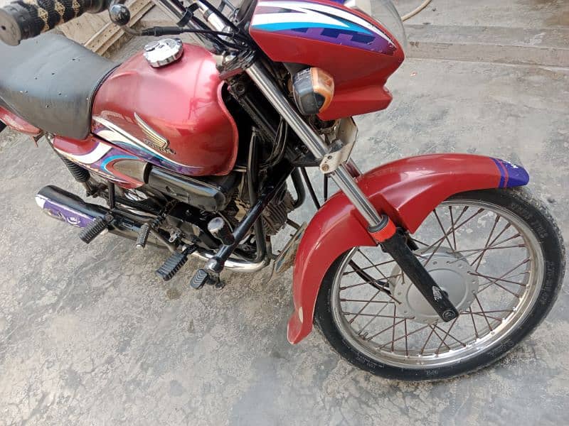 Honda Pridor 100% genuine, 10/10 condition for sale 6