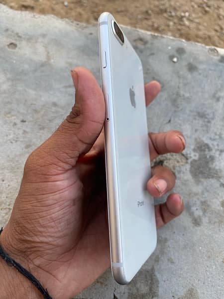 iPhone8 plus pta approved 64gb 3