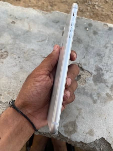 iPhone8 plus pta approved 64gb 4