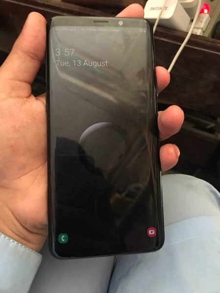 SAMSUNG S9 PLUS NEW 5