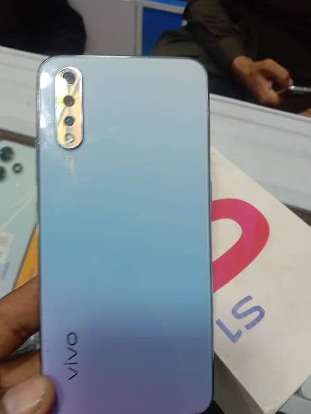 Vivo S1 full box gd condition 1