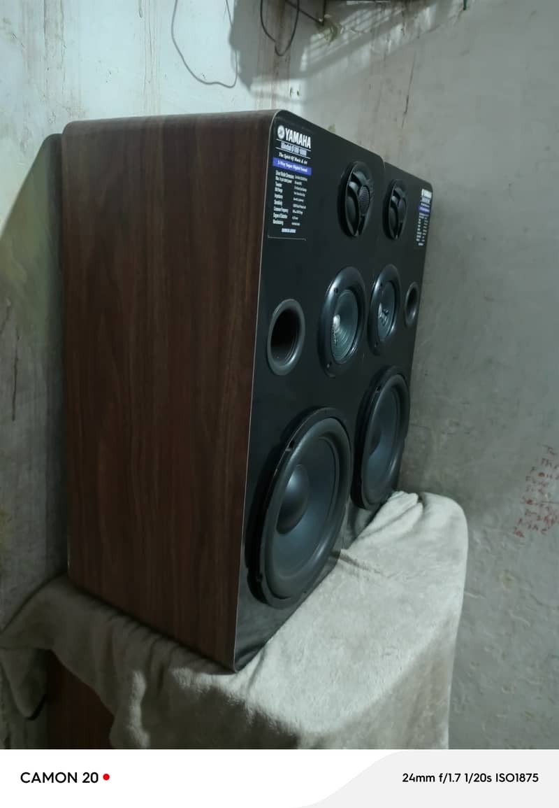 Yamaha subwoofer 10 inch 4