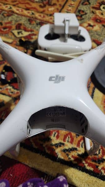 DJI Phantom 4 . Rs55000 without battery exchange possible with iphone 5