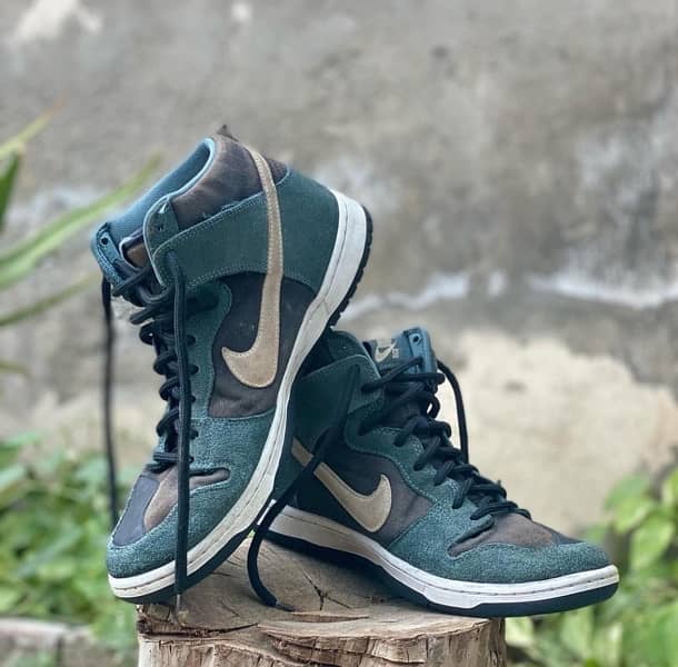 Original Nike SB Dunks (Vietnam) 0