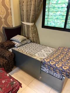 single bed / home furniture / mater matress