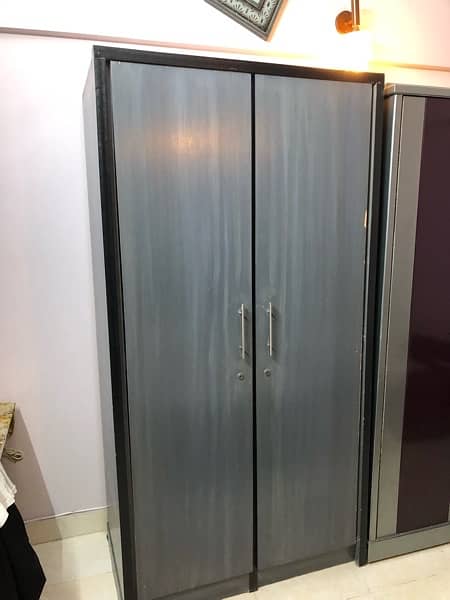 double door cupboard for sale / wardrobe 2