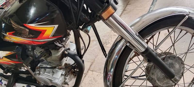 HONDA CG125 2